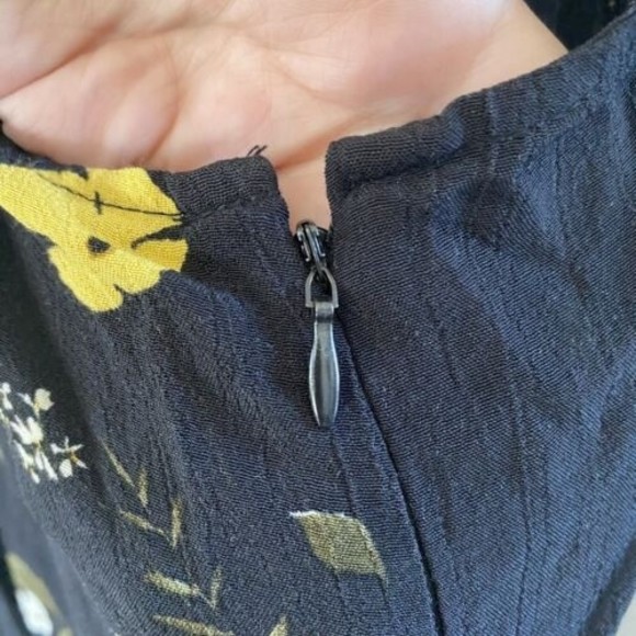 Urban Outfitters Maxi Dress Lindsey Black Floral Open Tie Back Slit large - Picture 7 of 16